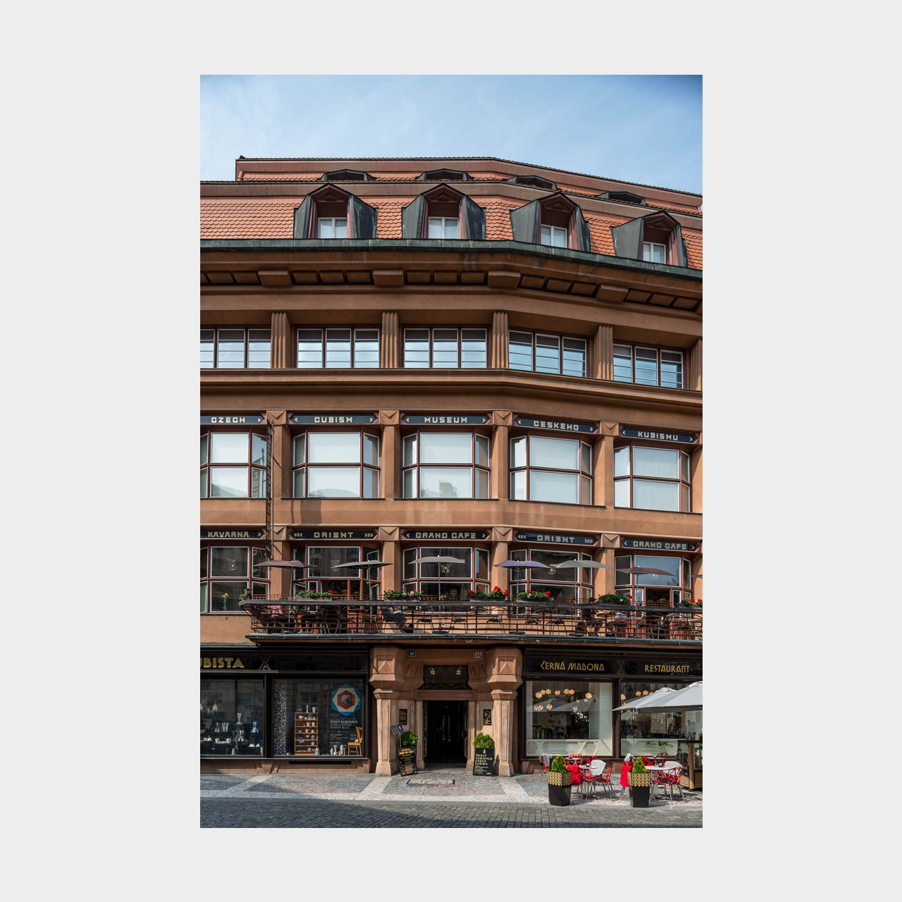 Architekturfotografie Kubismus Haus zur Schwarzen Mutter Gottes Prag