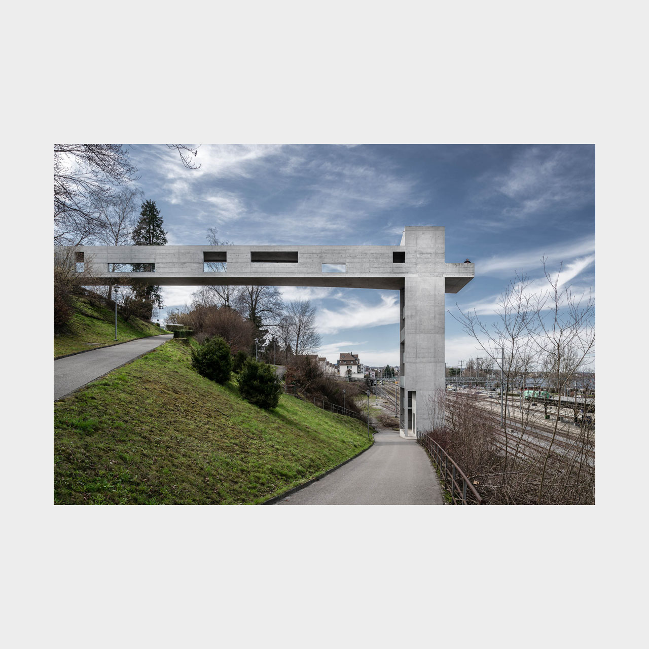 Architekturfotografie Panoramalift und Treppenturm Rorschach