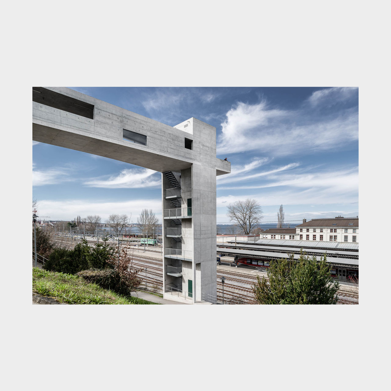 Architekturfotografie Panoramalift und Treppenturm Rorschach