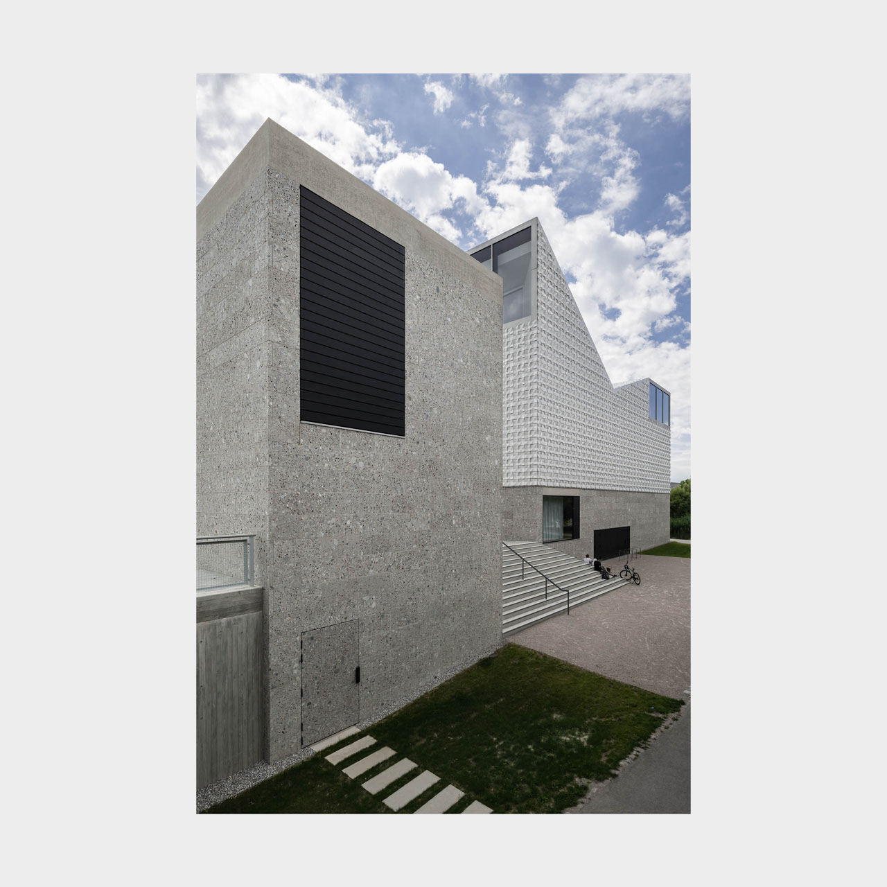 Architekturfotografie Pfarrkirche Seliger Pater Rupert Mayer Poing