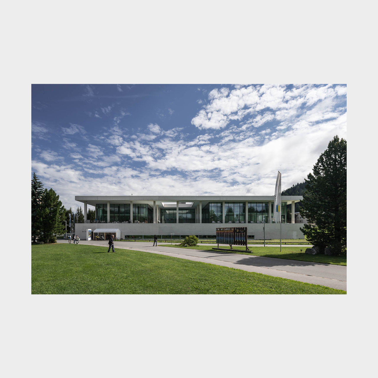 Architekturfotografie Ovaverva Hallenbad Sankt Moritz