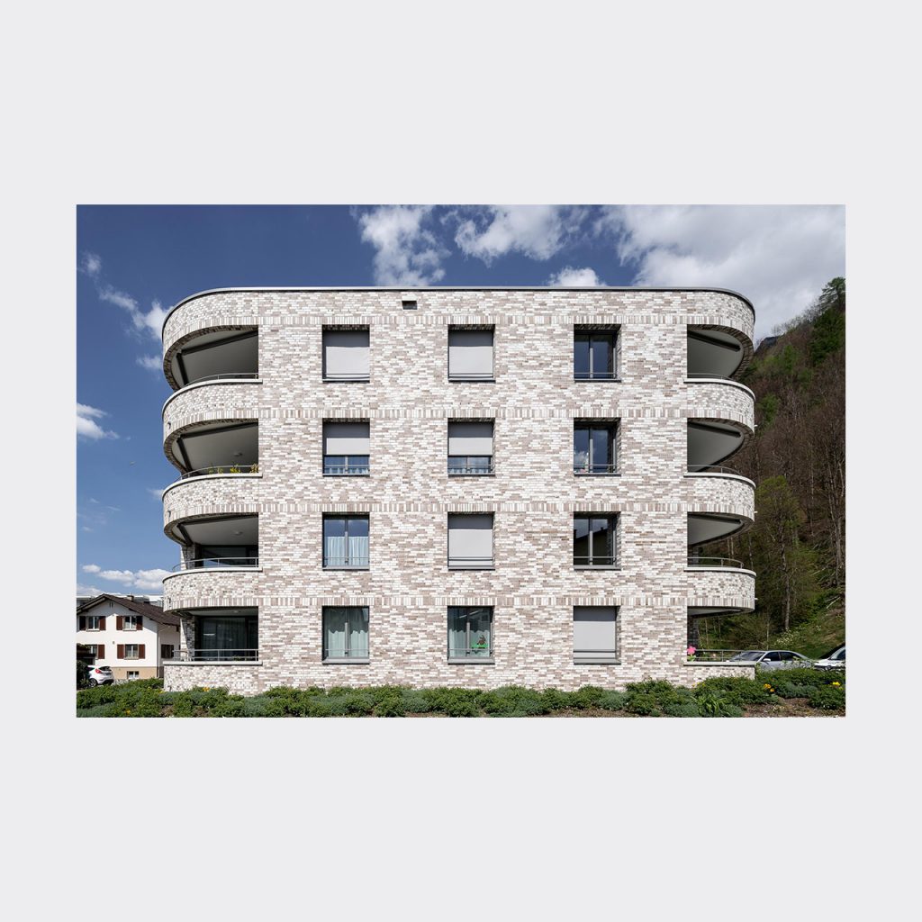 Architekturfotografie Wohnsiedlung Vaduz. Foto: Gerd Schaller / BAUWERK PERSPEKTIVEN