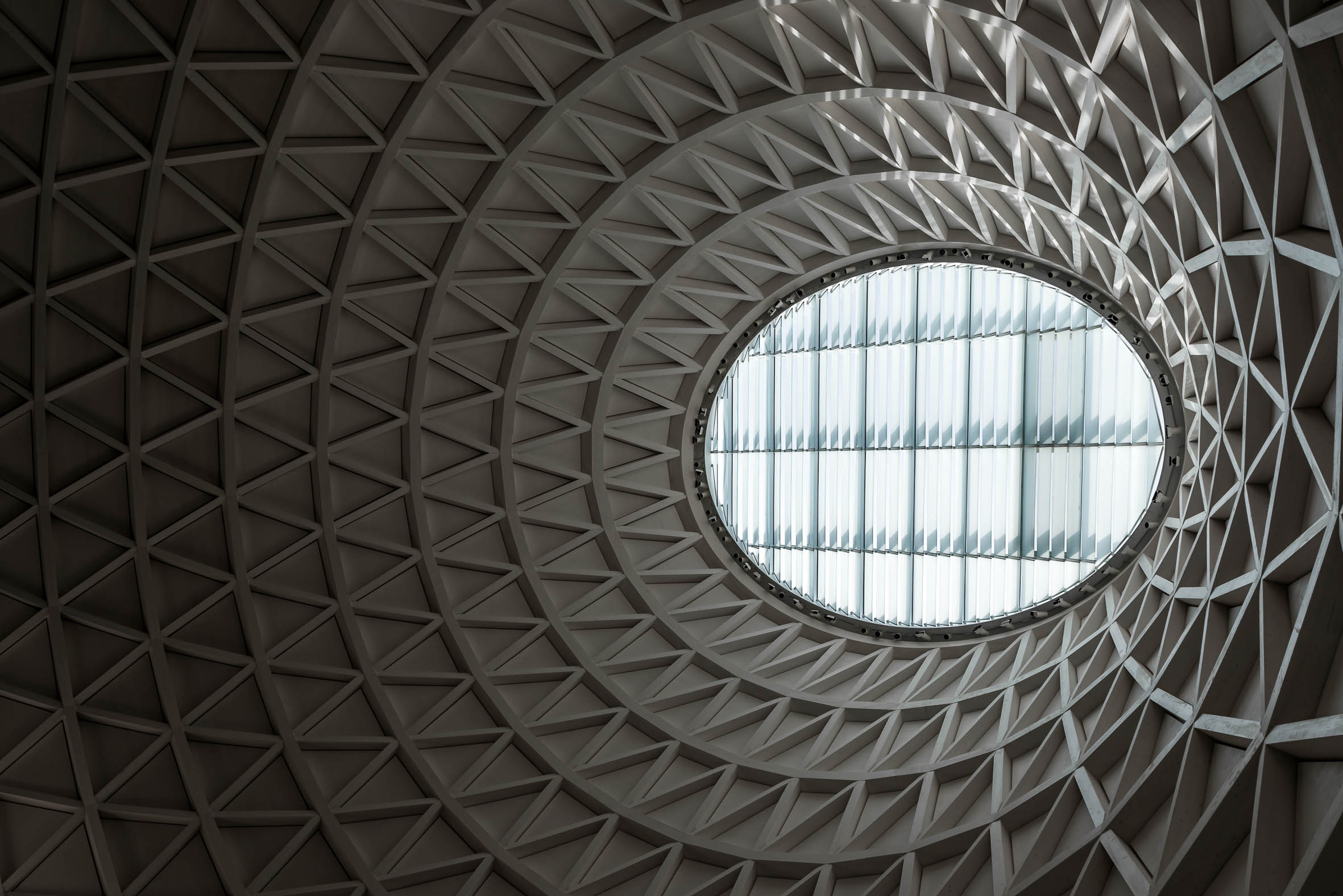 Architekturfotografie St. Josef Kirche Holzkirchen | Gerd Schaller | BAUWERK PERSPEKTIVEN