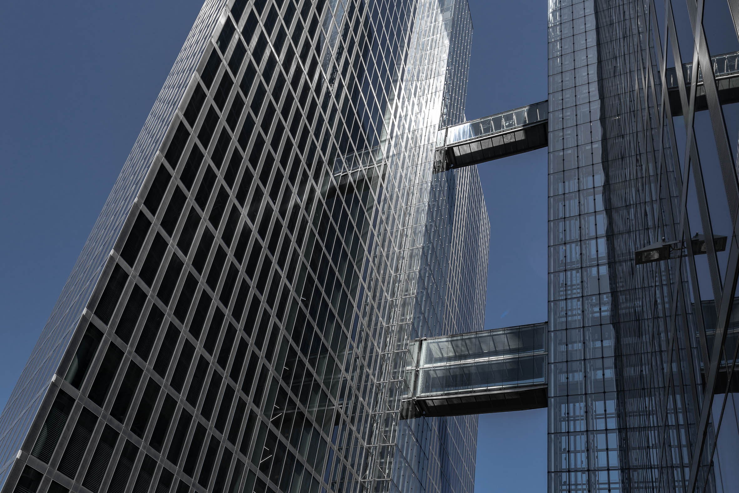 Architekturfotografie Highlight Towers München | Gerd Schaller | BAUWERK PERSPEKTIVEN