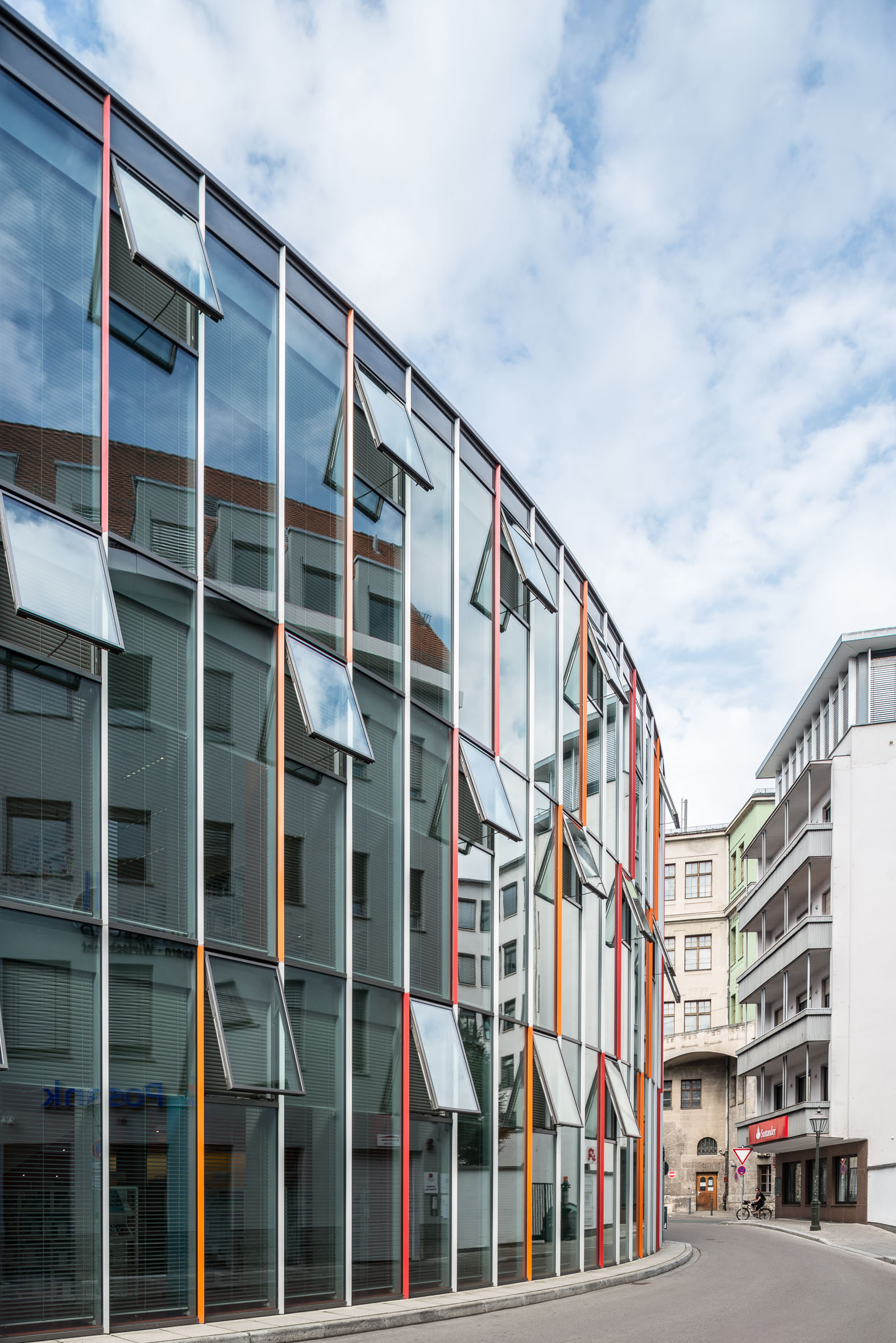 Architekturfotografie Neue Stadtbuecherei Augsburg | Gerd Schaller | BAUWERK PERSPEKTIVEN