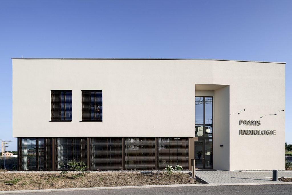Architekturfotografie Radiologie Fuchs Biberach | Gerd Schaller | BAUWERK PERSPEKTIVEN