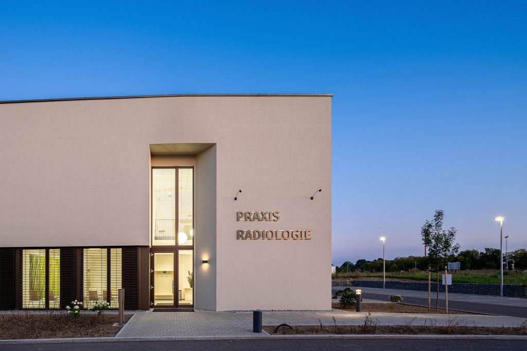 Architekturfotografie Radiologie Fuchs Biberach | Gerd Schaller | BAUWERK PERSPEKTIVEN