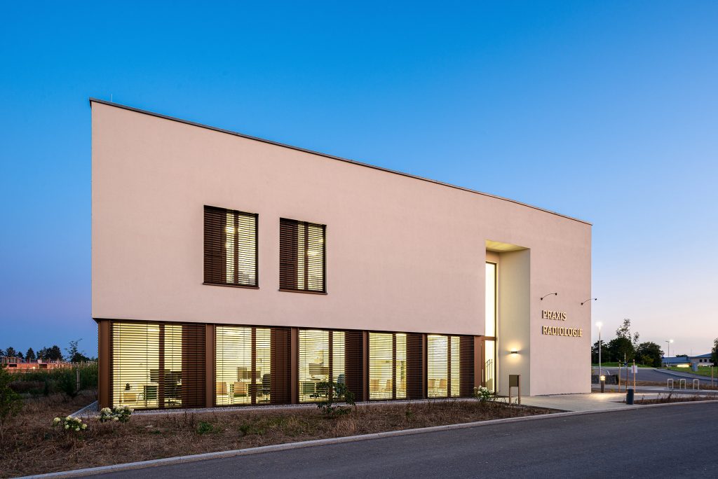 Architekturfotografie Radiologie Fuchs Biberach | Gerd Schaller | BAUWERK PERSPEKTIVEN