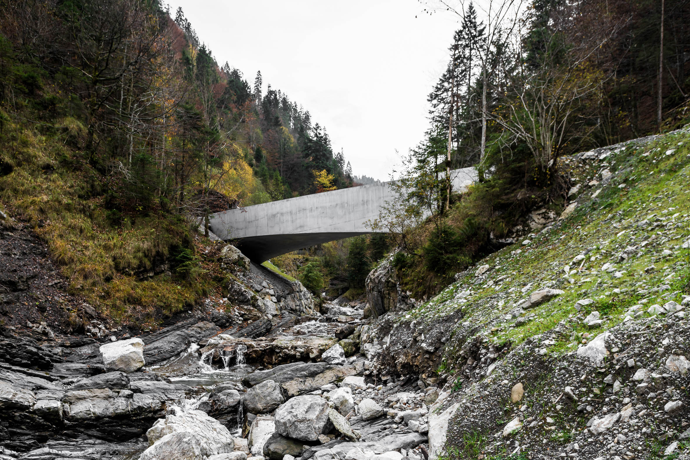 Architekturfotografie Schanerlochbrücke Ebnit | Gerd Schaller | BAUWERK PERSPEKTIVEN