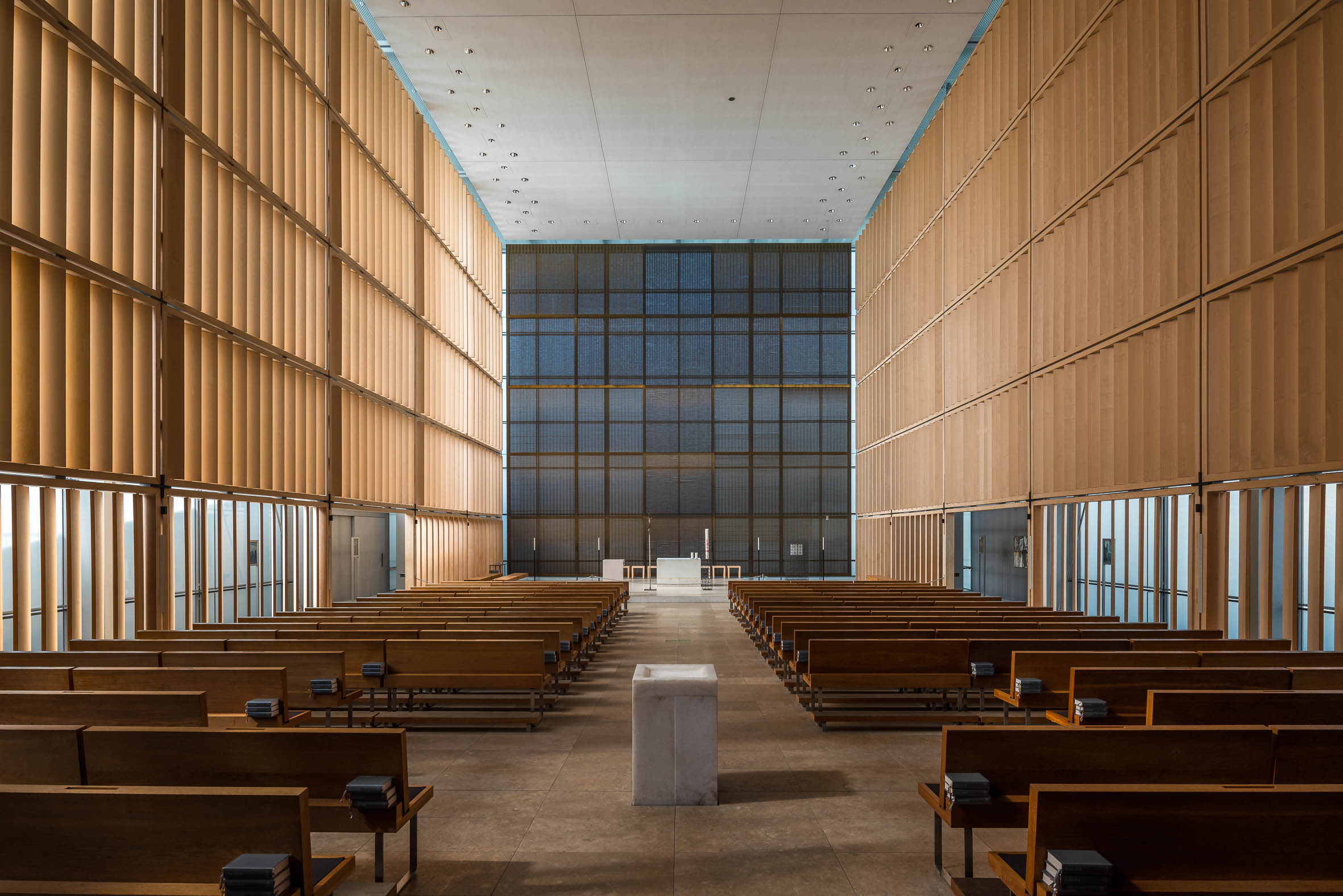 Architekturfotografie Herz Jesu Kirche München | Gerd Schaller | BAUWERK PERSPEKTIVEN