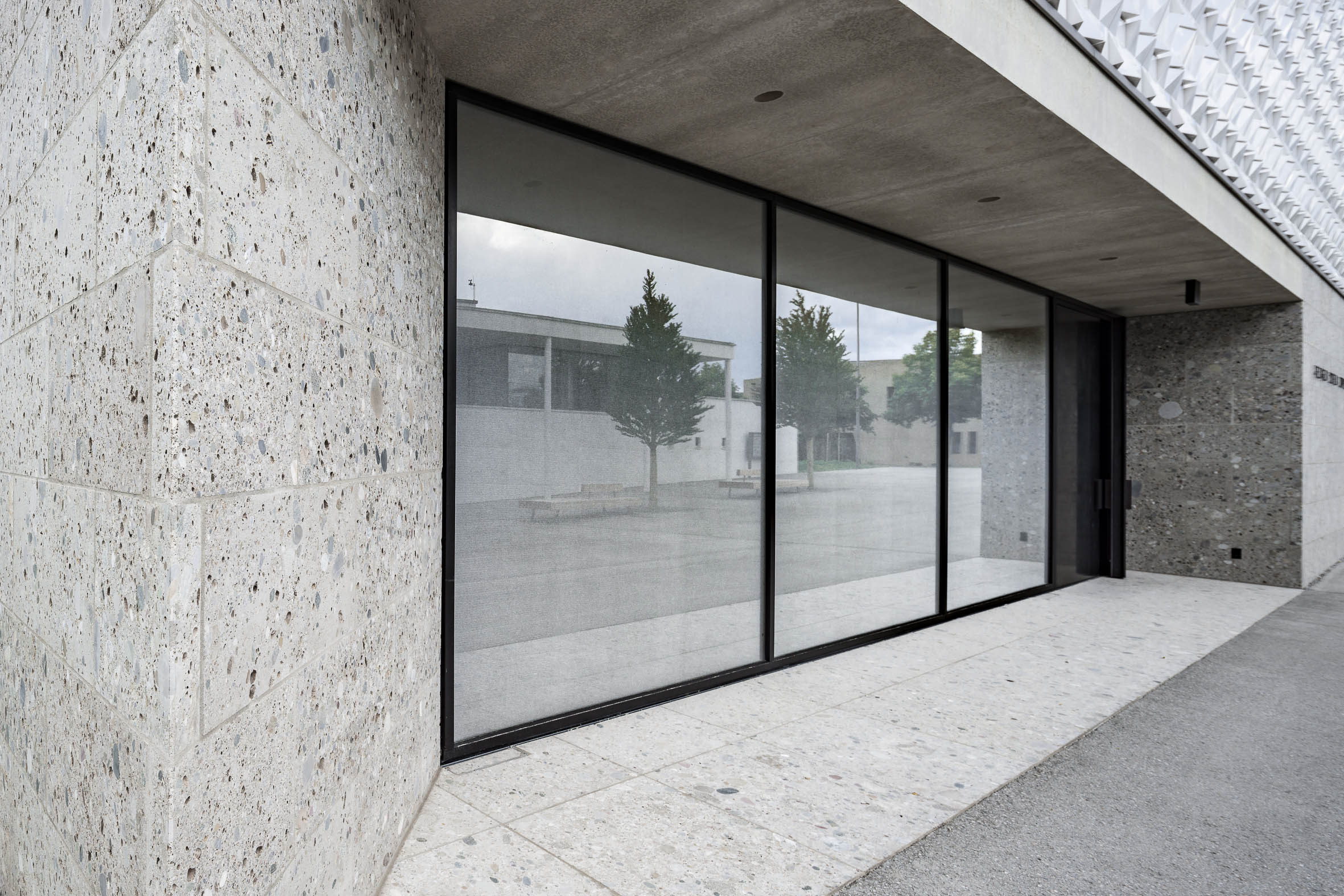 Architekturfotografie Pfarrkirche Seliger Pater Rupert Mayer Poing | Gerd Schaller | BAUWERK PERSPEKTIVEN