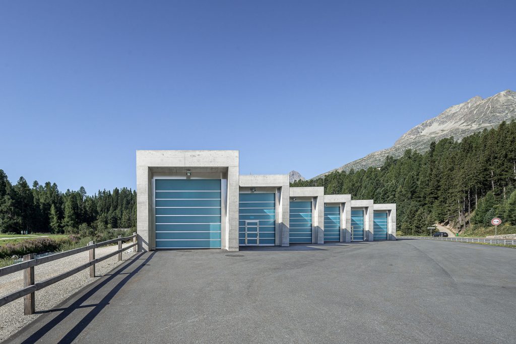 Architekturfotografie Feuerwehrhaus St. Moritz | Gerd Schaller | BAUWERK PERSPEKTIVEN