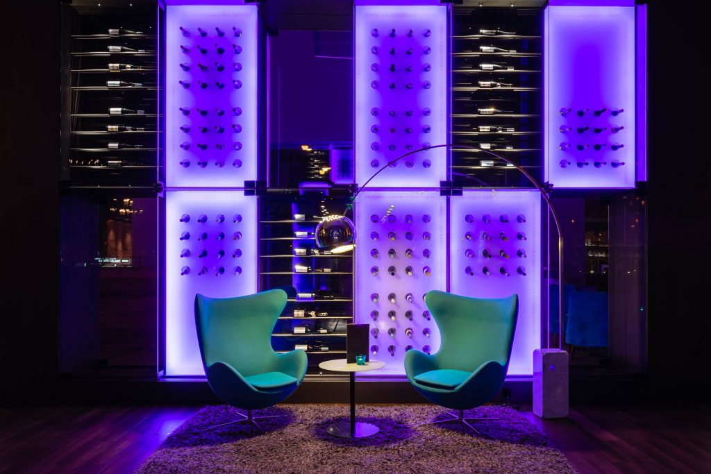 Architekturfotografie Motel One Wiesbaden | Gerd Schaller | BAUWERK PERSPEKTIVEN