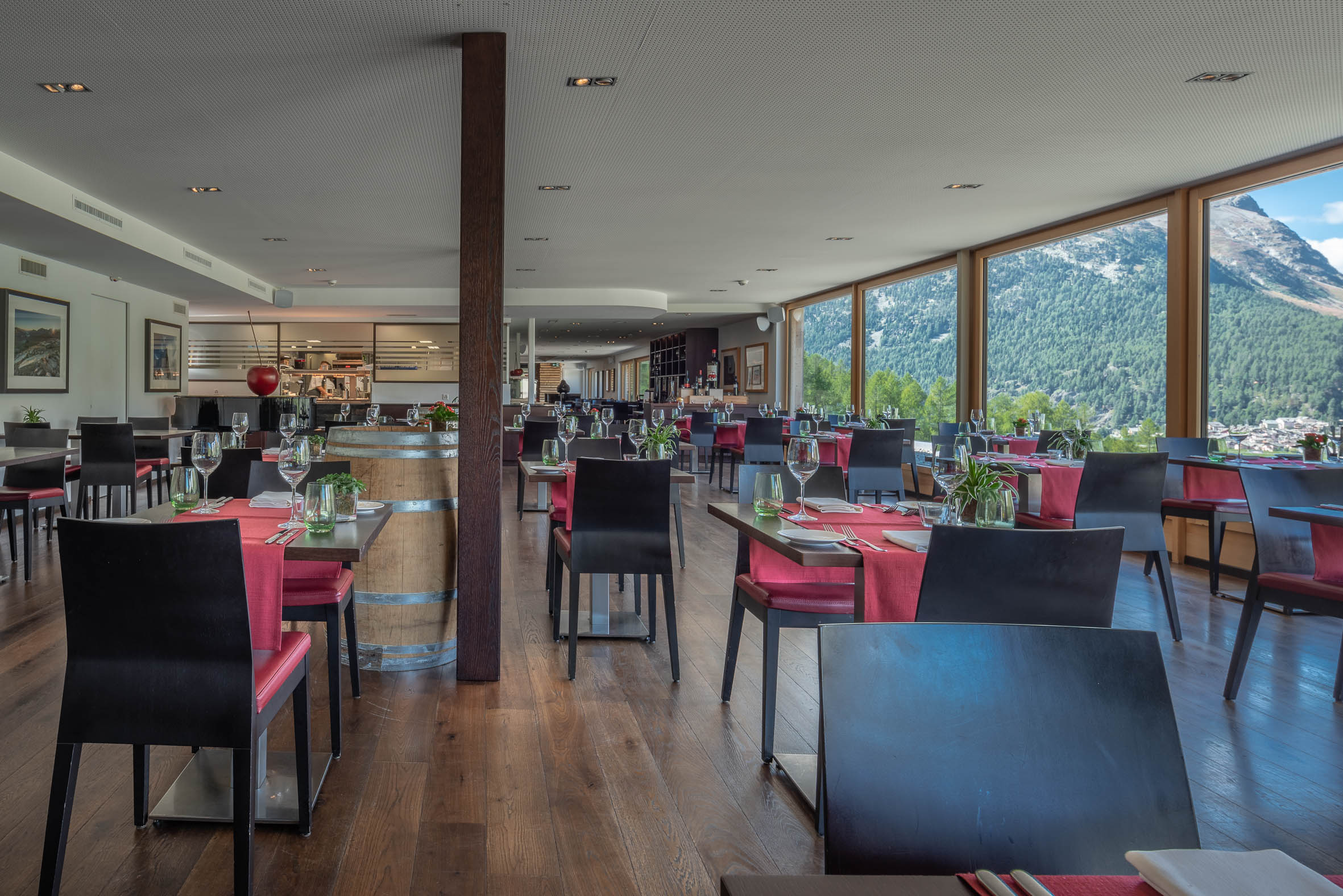 Architekturfotografie Hotel Nira Alpina Silvaplana | Gerd Schaller | BAUWERK PERSPEKTIVEN