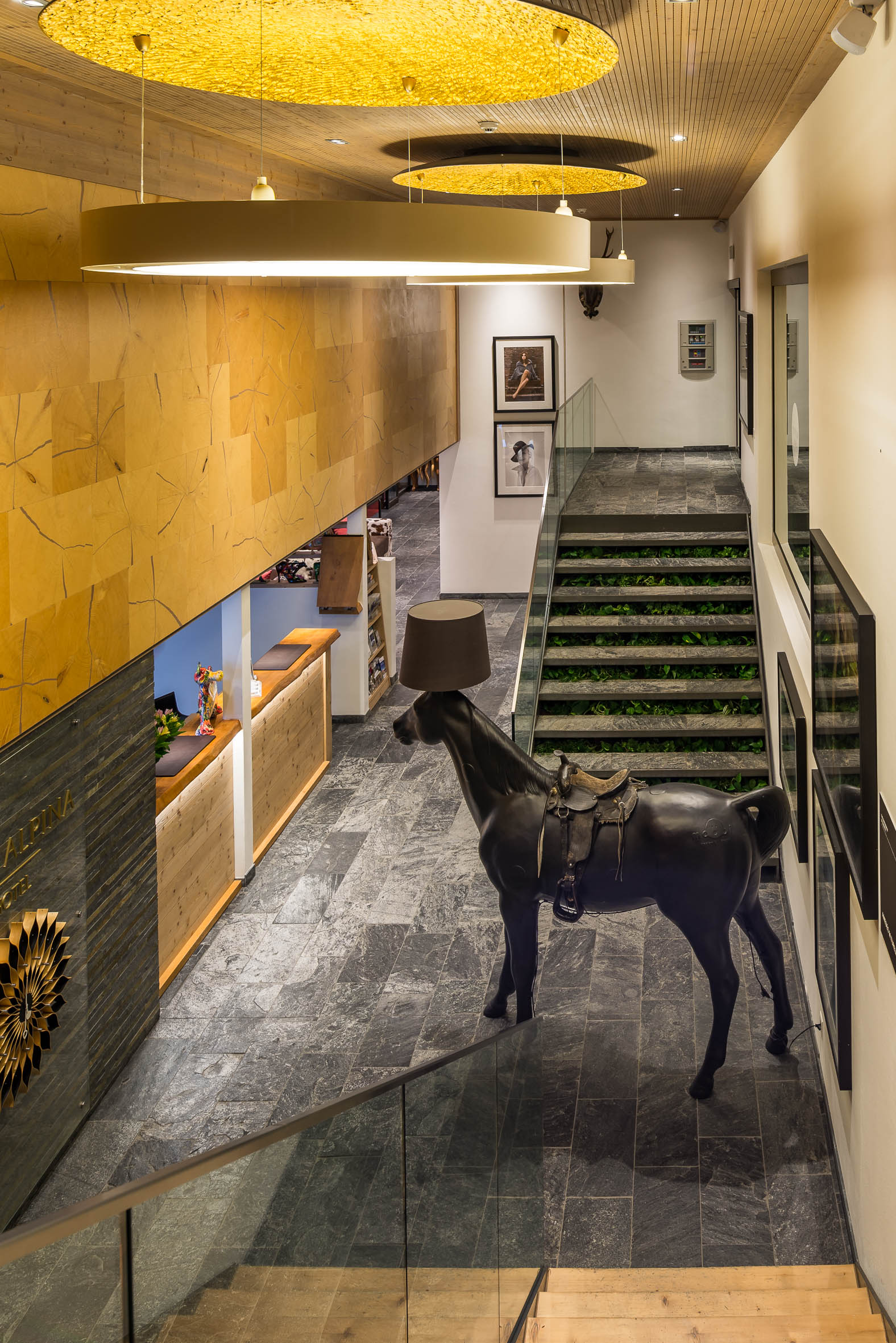 Architekturfotografie Hotel Nira Alpina Silvaplana | Gerd Schaller | BAUWERK PERSPEKTIVEN