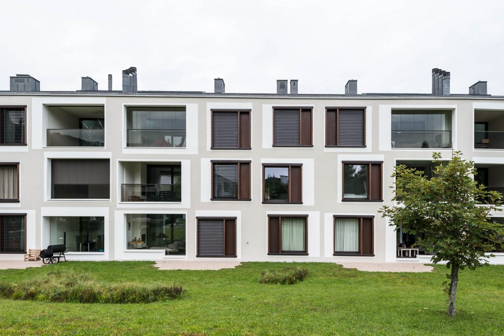 Architekturfotografie Wohnüberbauung Seepromenade Davos | Gerd Schaller | BAUWERK PERSPEKTIVEN