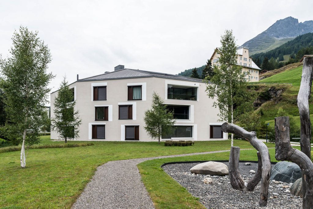 Architekturfotografie Wohnüberbauung Seepromenade Davos | Gerd Schaller | BAUWERK PERSPEKTIVEN