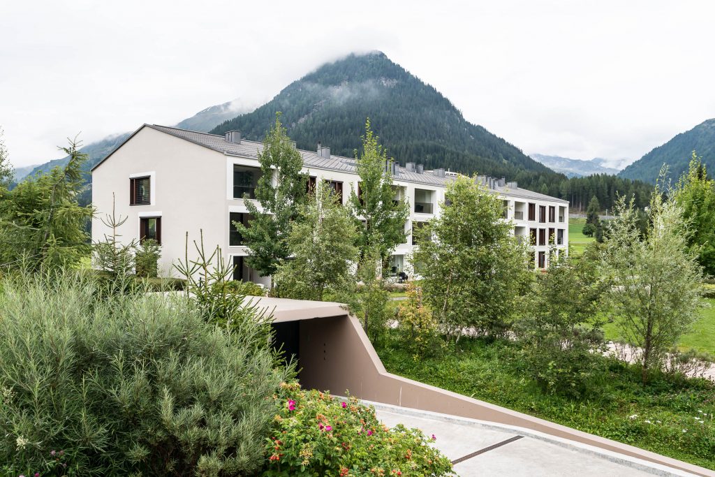 Architekturfotografie Wohnüberbauung Seepromenade Davos | Gerd Schaller | BAUWERK PERSPEKTIVEN