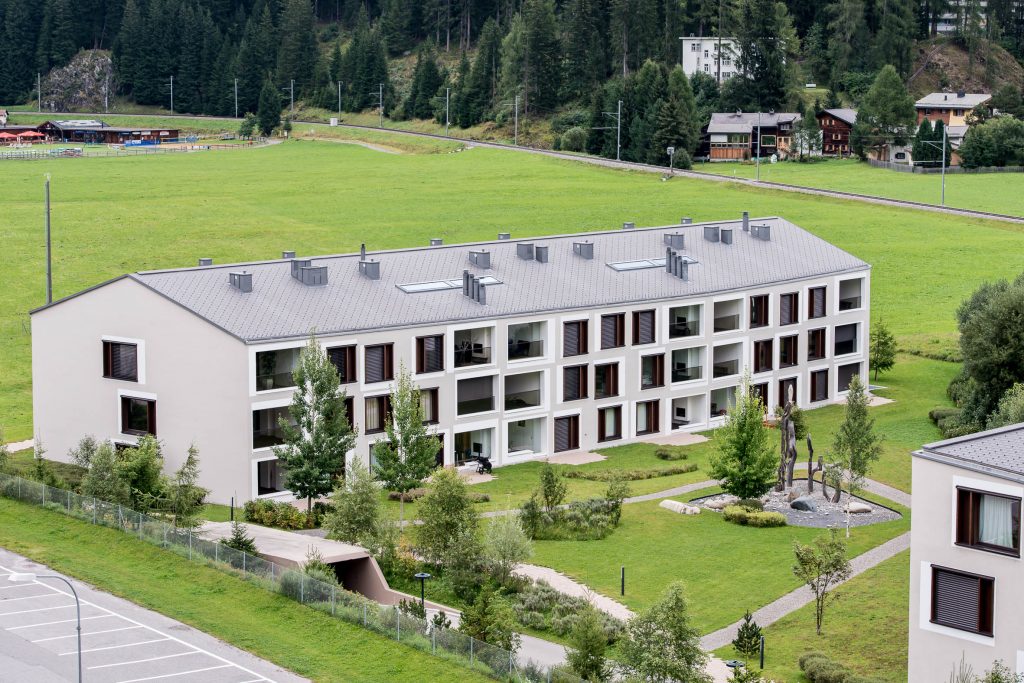 Architekturfotografie Wohnüberbauung Seepromenade Davos | Gerd Schaller | BAUWERK PERSPEKTIVEN
