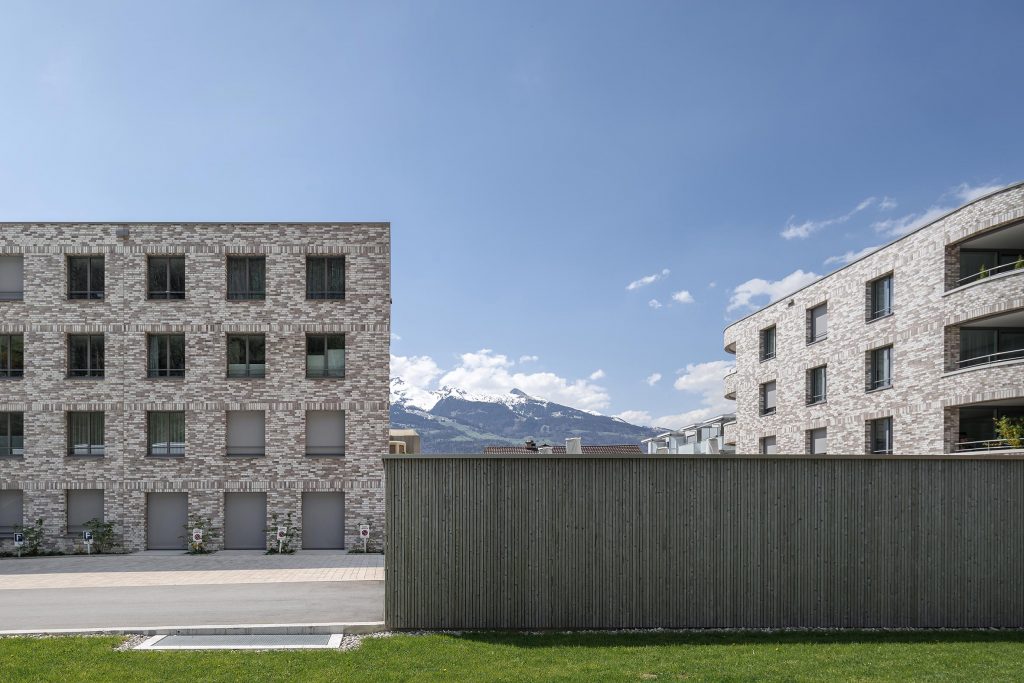 Architekturfotografie Wohnbausiedlung Birkenweg Vaduz | Gerd Schaller | BAUWERK PERSPEKTIVEN