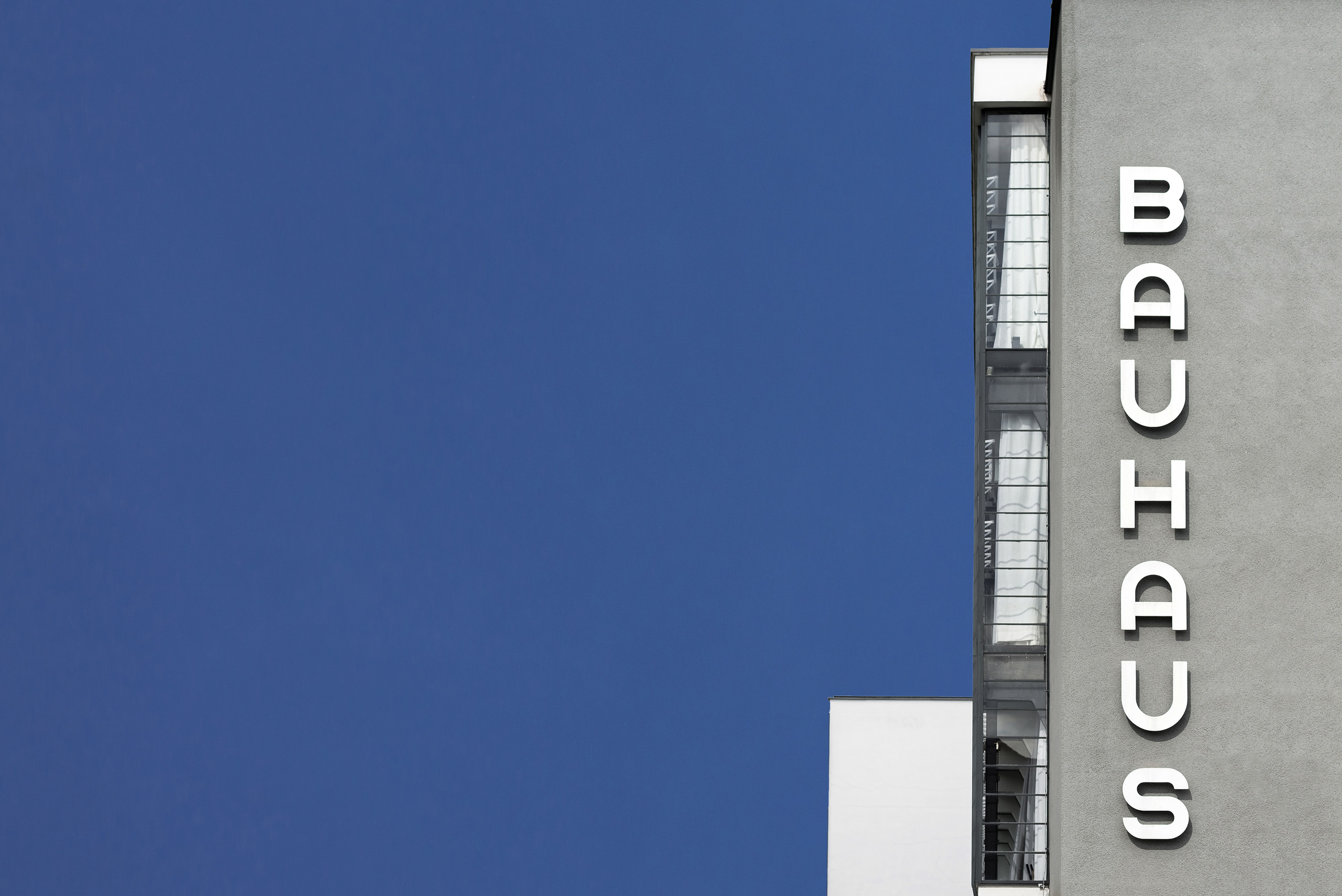 Architekturfotografie Bauhaus Dessau | Gerd Schaller | BAUWERK PERSPEKTIVEN