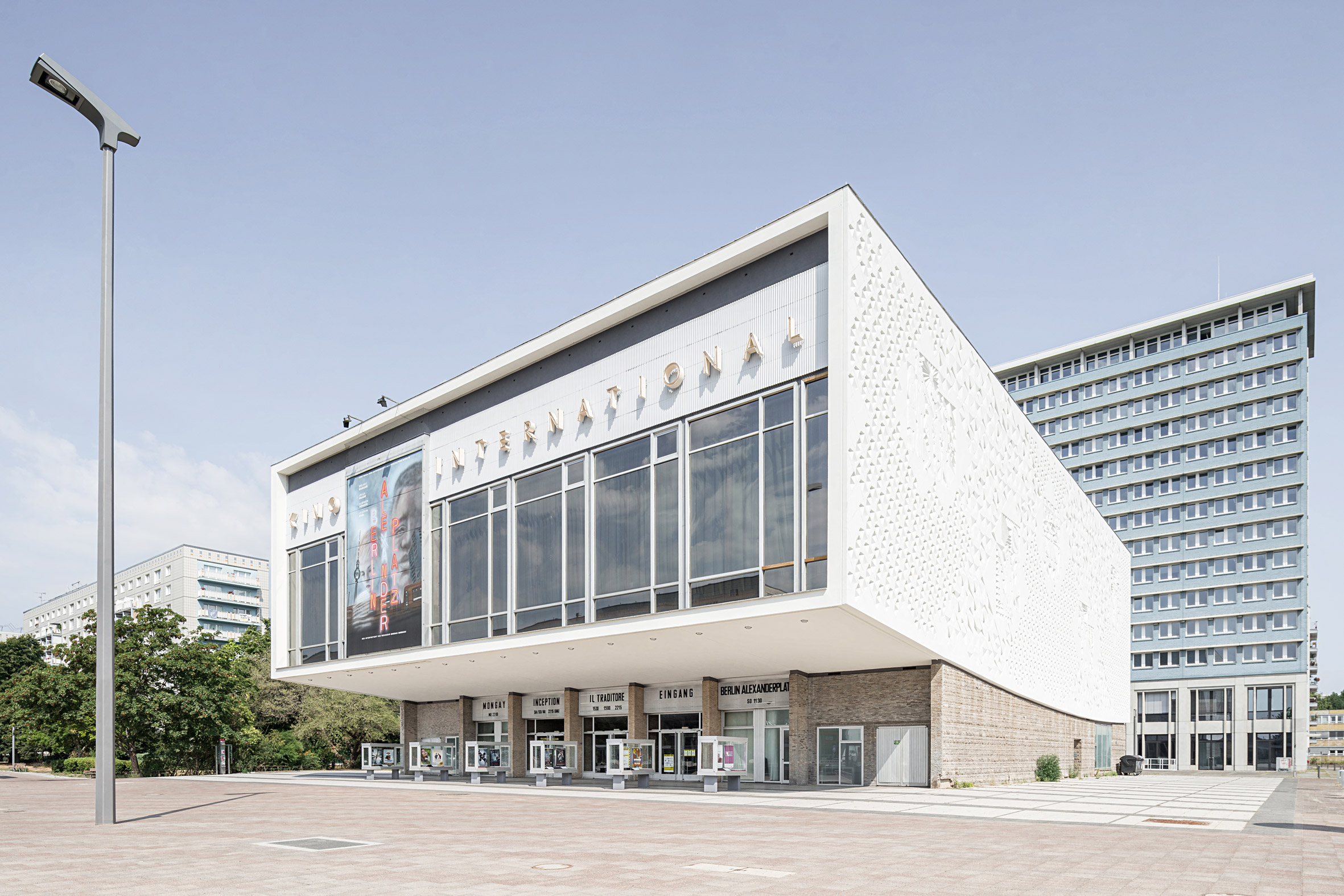 Architekturfotografie Kino International Berlin | Gerd Schaller | BAUWERK PERSPEKTIVEN