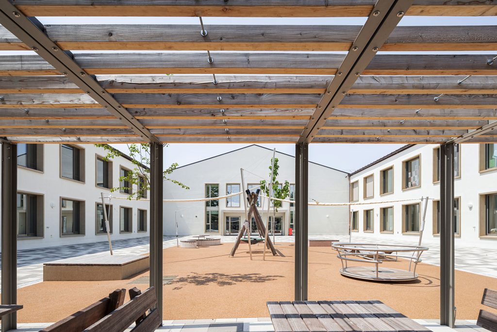 Architekturfotografie Johannes Neuhäusler Schule Röhrmoos Schönbrunn | Gerd Schaller | BAUWERK PERSPEKTIVEN