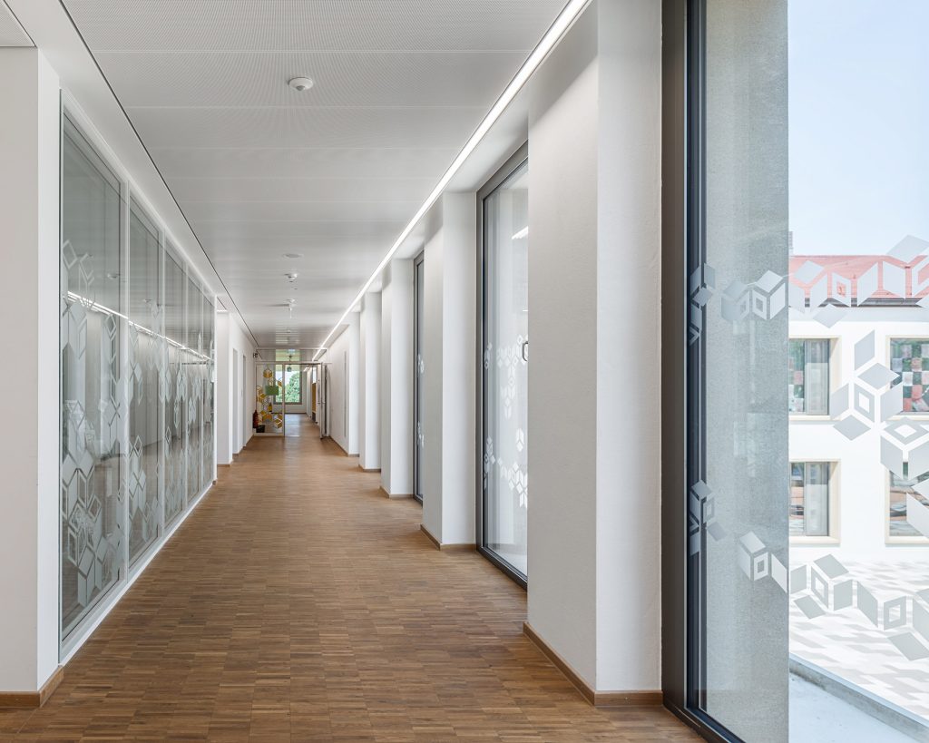 Architekturfotografie Johannes Neuhäusler Schule Röhrmoos Schönbrunn | Gerd Schaller | BAUWERK PERSPEKTIVEN