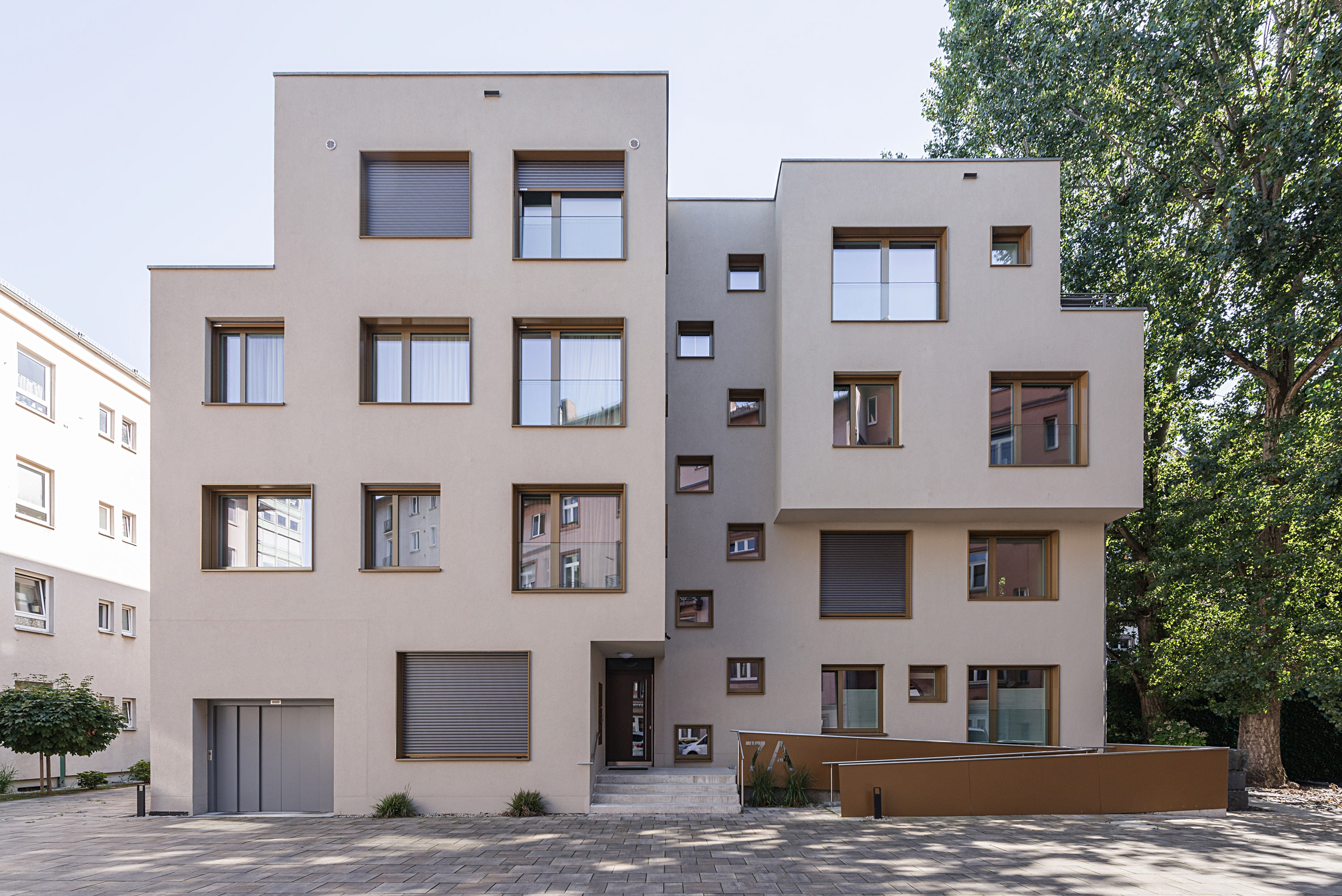 Architekturfotografie Hofbebauung Frankfurt am Main | Gerd Schaller | BAUWERK PERSPEKTIVEN