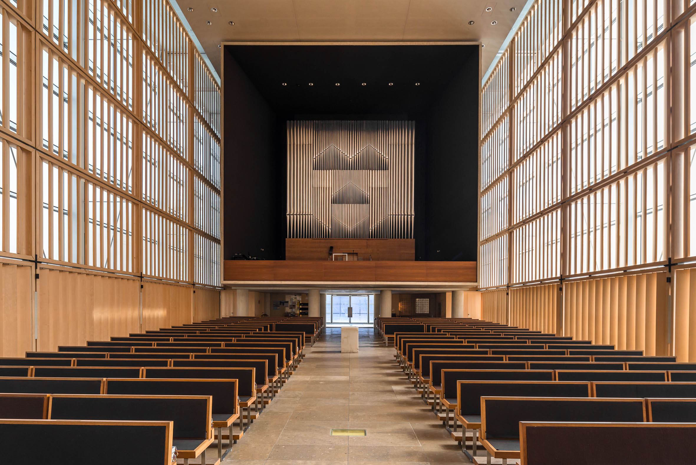 Architekturfotografie Herz Jesu Kirche München | Gerd Schaller | BAUWERK PERSPEKTIVEN